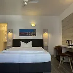 Lounge Hotel