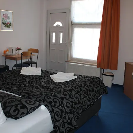 Lounge Hotel 3*