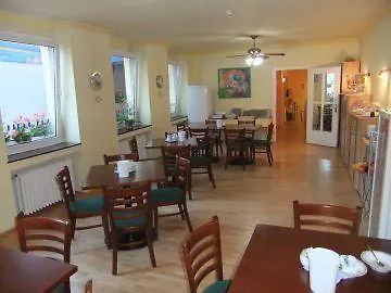 Lounge Hotel 3*